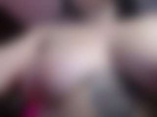 apolonia333's Live Sex Cam Show