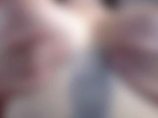 apolonia333's Live Sex Cam Show