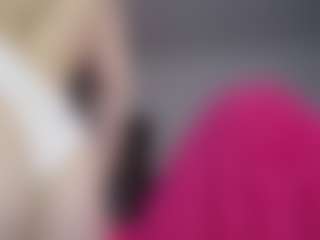 apolonia333's Live Sex Cam Show