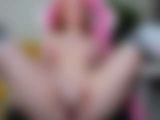 ari-kittyy's Live Sex Cam Show