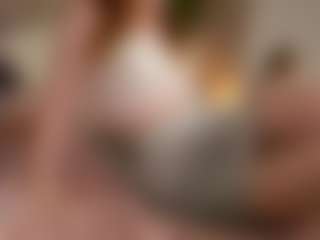 Live cam show with ari-kittyy - Twerk Young Adult on Mixed Magazine Live