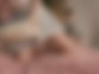 ari-kittyy's Live Sex Cam Show