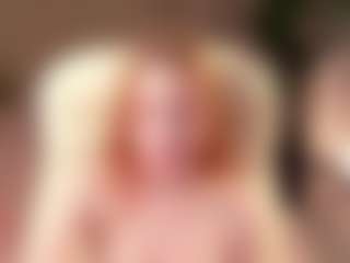 Live cam show with ari-kittyy - Red Hair on Uber Horny