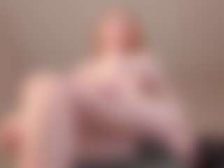 Live cam show with ari-kittyy - College on nudelive.tv