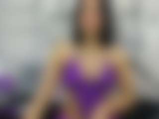 Aurora's Live Sex Cam Show