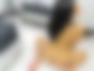 Aurora's Live Sex Cam Show