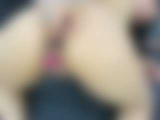 Aurora's Live Sex Cam Show