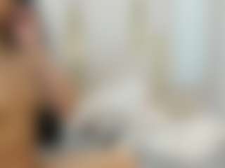 Live cam show with Aurora - Skinny on mypornchat.com