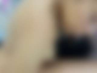 Show en direct avec Aurora - Culo sur Camsoda
