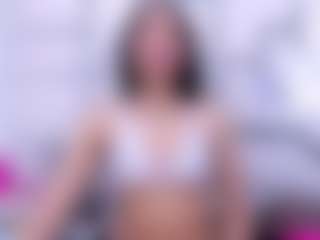 Live cam show with Aurora - Fingers on Camsoda