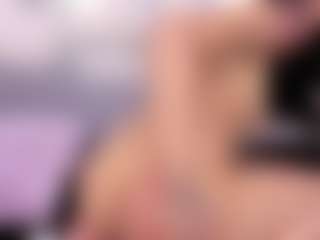 Live cam show with Aurora - Big Ass on Camsoda