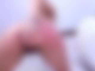 Live cam show with Aurora - Striptease on hornycams.live
