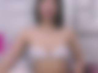 Aurora's Live Sex Cam Show