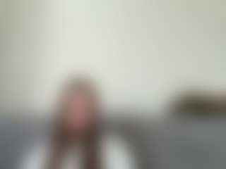 Live cam show with AvrilBaggett - Big Tits on xfollow cams