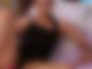 beautyluna18's Live Sex Cam Show