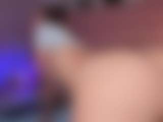 Bella01's Live Sex Cam Show