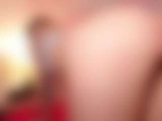 Live cam show with Bella01 - BBW on Hubzter Live