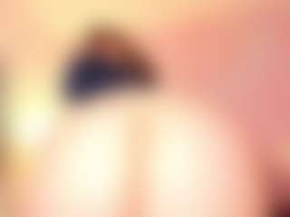 Bella01's Live Sex Cam Show