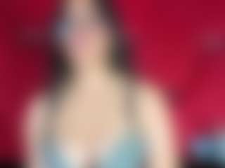 Live cam show with Crystal - Striptease on fuck-show.com