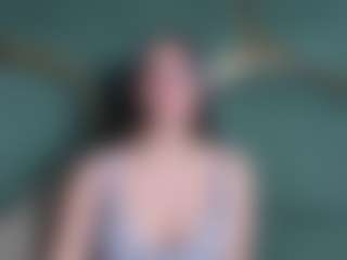 Live cam show with Crystal - BBW on luckytryst.com