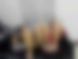 Live cam show with Crystal - Strip on Livezox