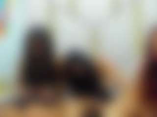 Live cam show with Crystal - Striptease on CamwithHer