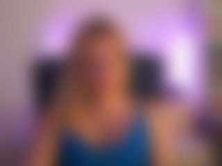 Live cam show with Cumwithsarah - Spank on iamadamtest123.com
