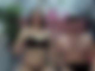 Live cam show with Eiraroose - Teen (18+) on hotwifechat.live