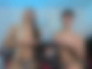 elena-and-julian's Live Sex Cam Show