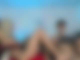 elena-and-julian's Live Sex Cam Show