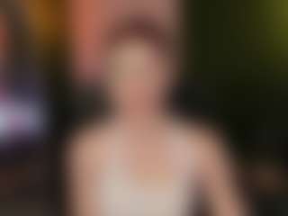 elly-wave's Live Sex Cam Show