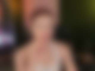 elly-wave's Live Sex Cam Show