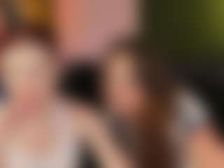 elly-wave's Live Sex Cam Show