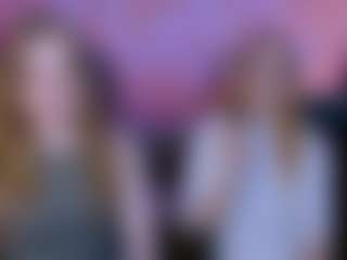 elly-wave's Live Sex Cam Show