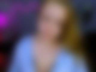 elyra-lir's Live Sex Cam Show