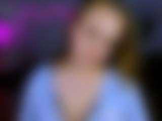 elyra-lir's Live Sex Cam Show