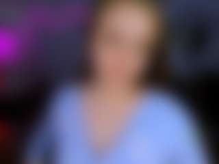 elyra-lir's Live Sex Cam Show