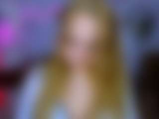 Live cam show with elyra-lir - Worship on TottyGirls
