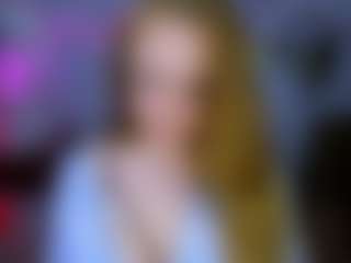 Live cam show with elyra-lir - Strip on Camsoda