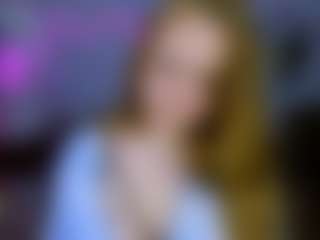 elyra-lir's Live Sex Cam Show