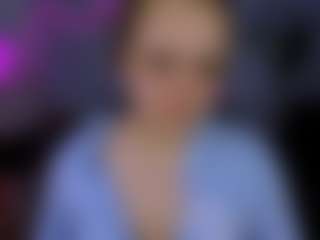 elyra-lir's Live Sex Cam Show