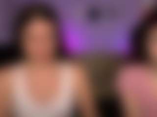 elyra-lir's Live Sex Cam Show