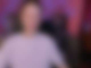elyra-lir's Live Sex Cam Show