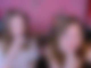 elyra-lir's Live Sex Cam Show