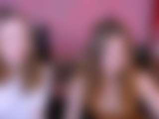 elyra-lir's Live Sex Cam Show