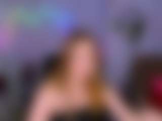 elyra-lir's Live Sex Cam Show