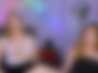 elyra-lir's Live Sex Cam Show