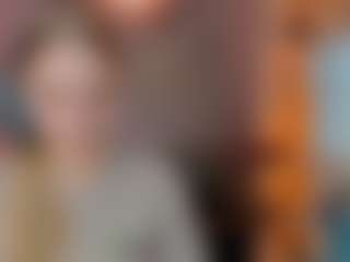 elyra-lir's Live Sex Cam Show