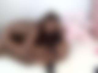 EmmaRoswel's Live Sex Cam Show