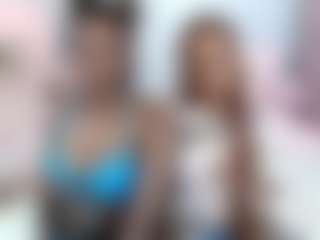 EmmaRoswel's Live Sex Cam Show